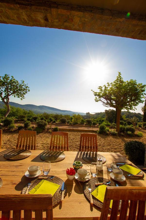 Le Mas Saint Michel Grimaud Bed & Breakfast Екстериор снимка