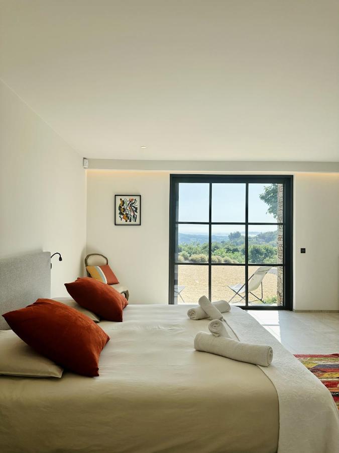 Le Mas Saint Michel Grimaud Bed & Breakfast Екстериор снимка